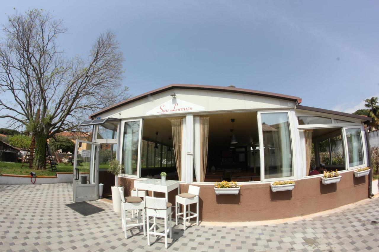 Room And Apartment Doris Lovrečica Екстериор снимка